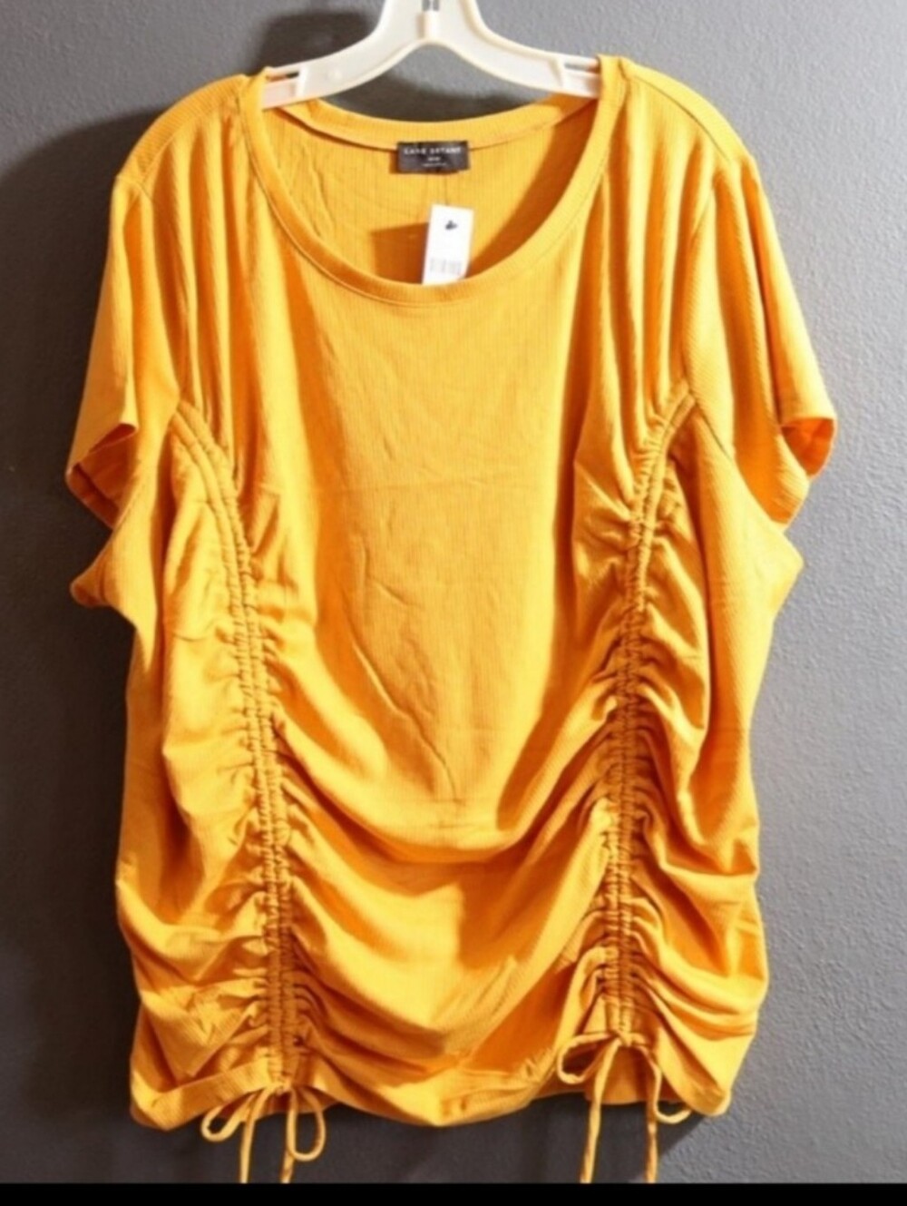 Lane Bryant golden rod top,sz.26w/28w,nwt